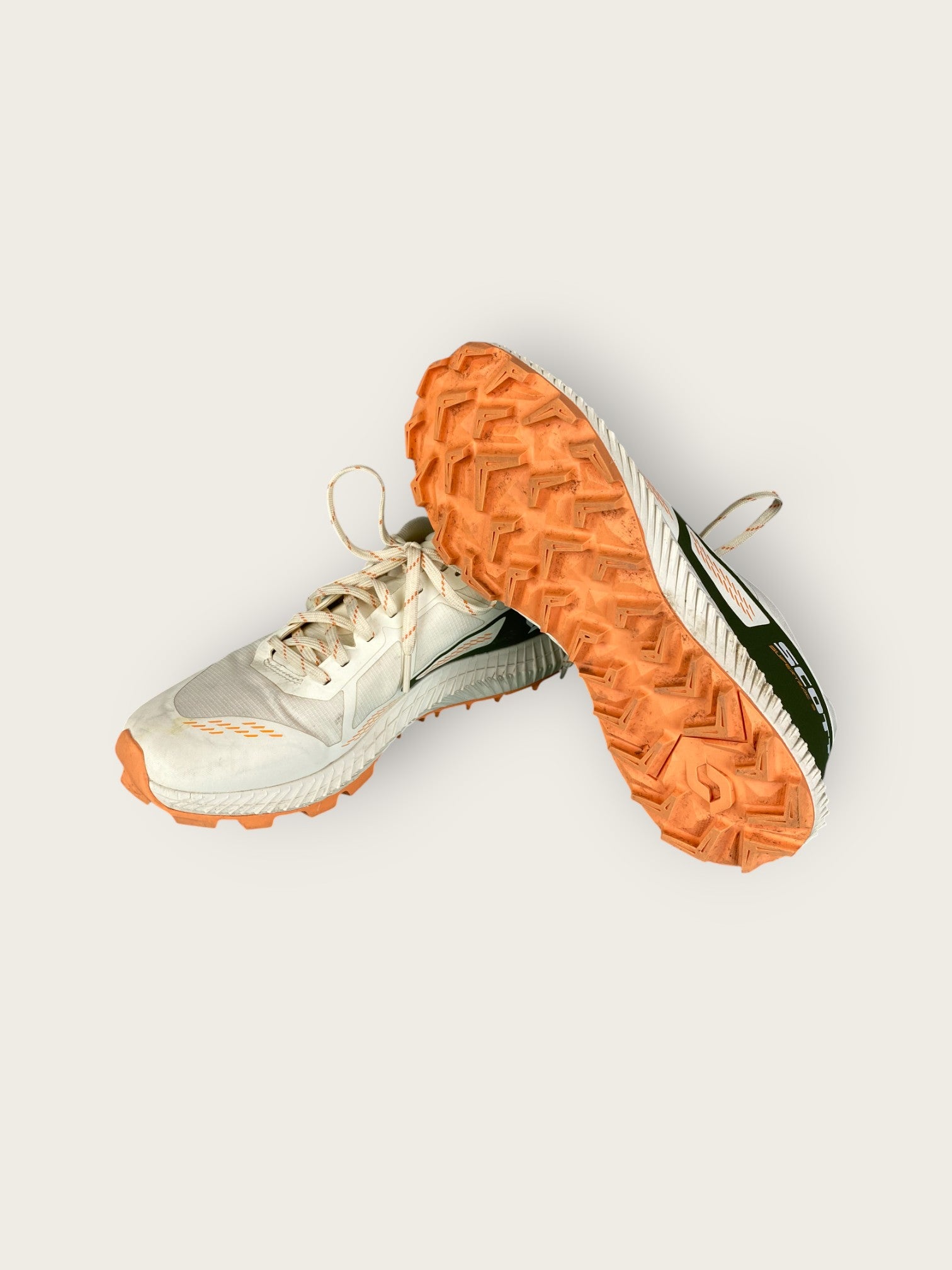 Arc'teryx trail running shoes (size 43.5) 