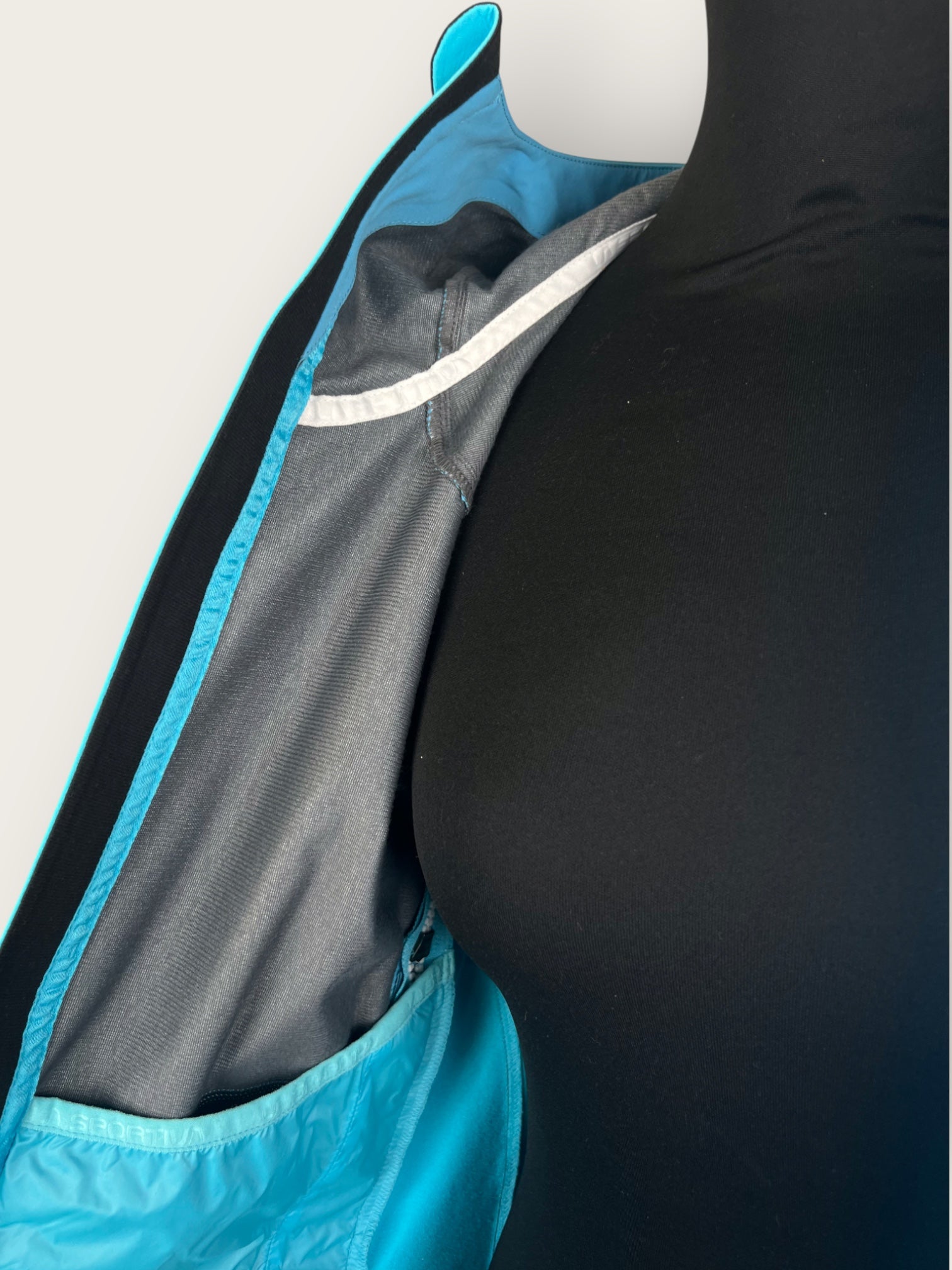 La Sportiva softshell jacket (S)