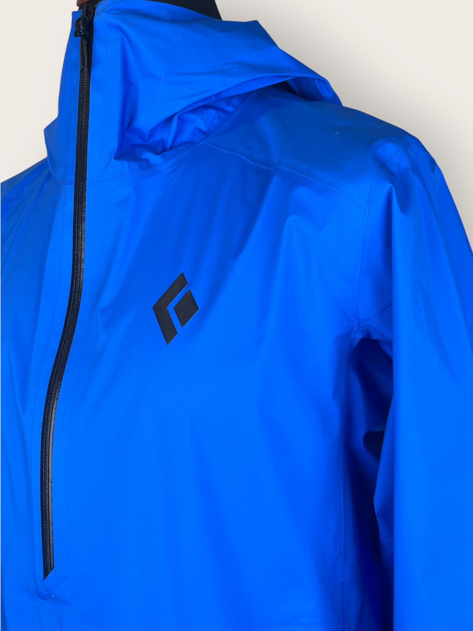 Black Diamond 3-layer hardshell jacket (M)