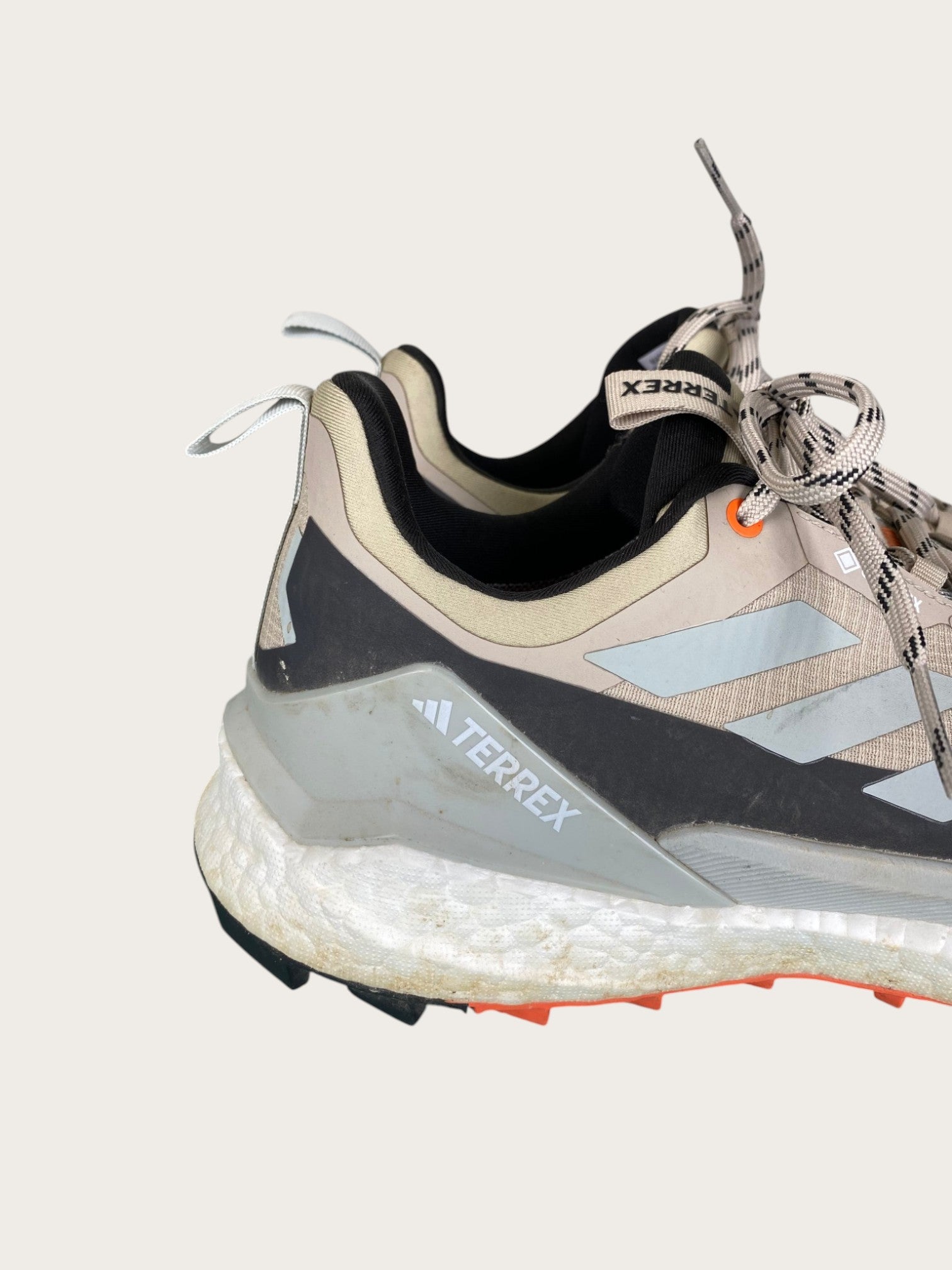 Adidas Terrex Free Hiker 2 GTX Wanderschuhe tief (40.5)