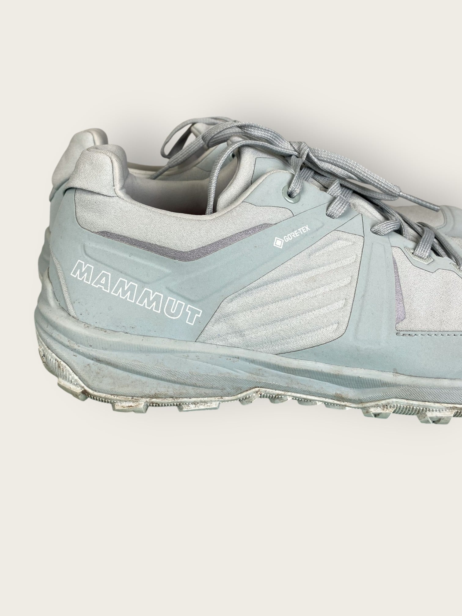 template-w-hiking-boots-39-5