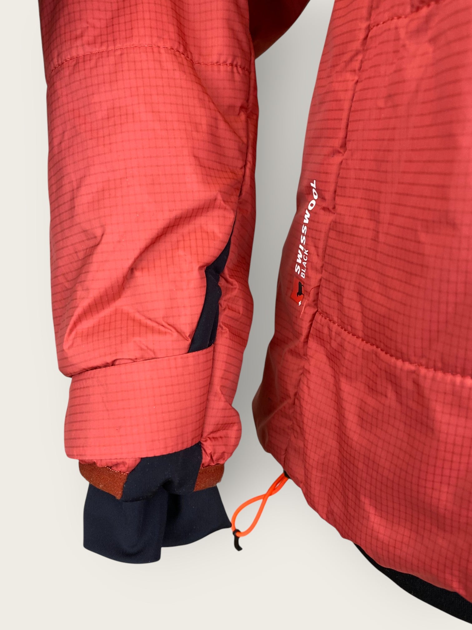 Template W Insulation Jacket 