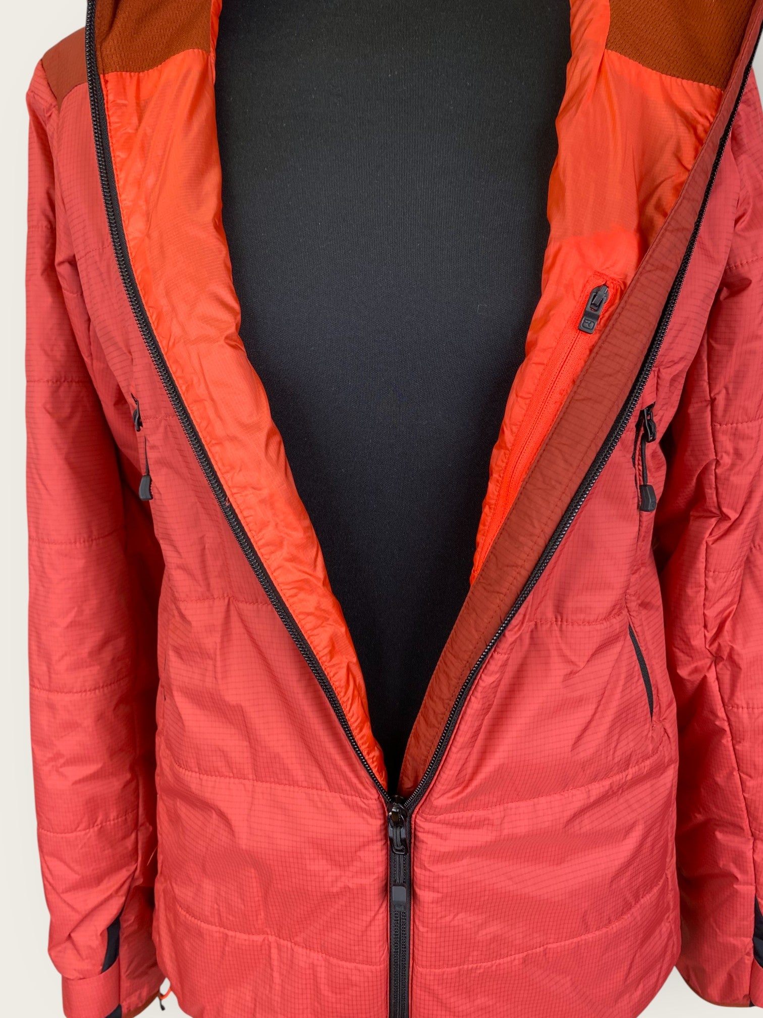 Template W Insulation Jacket 