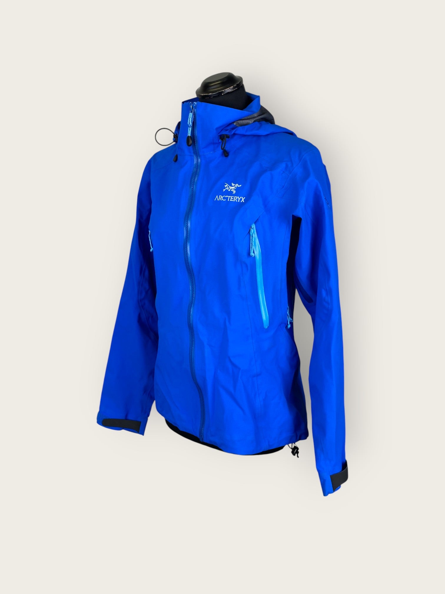 Arc'teryx 3-Lagen Hardshelljacke (M)