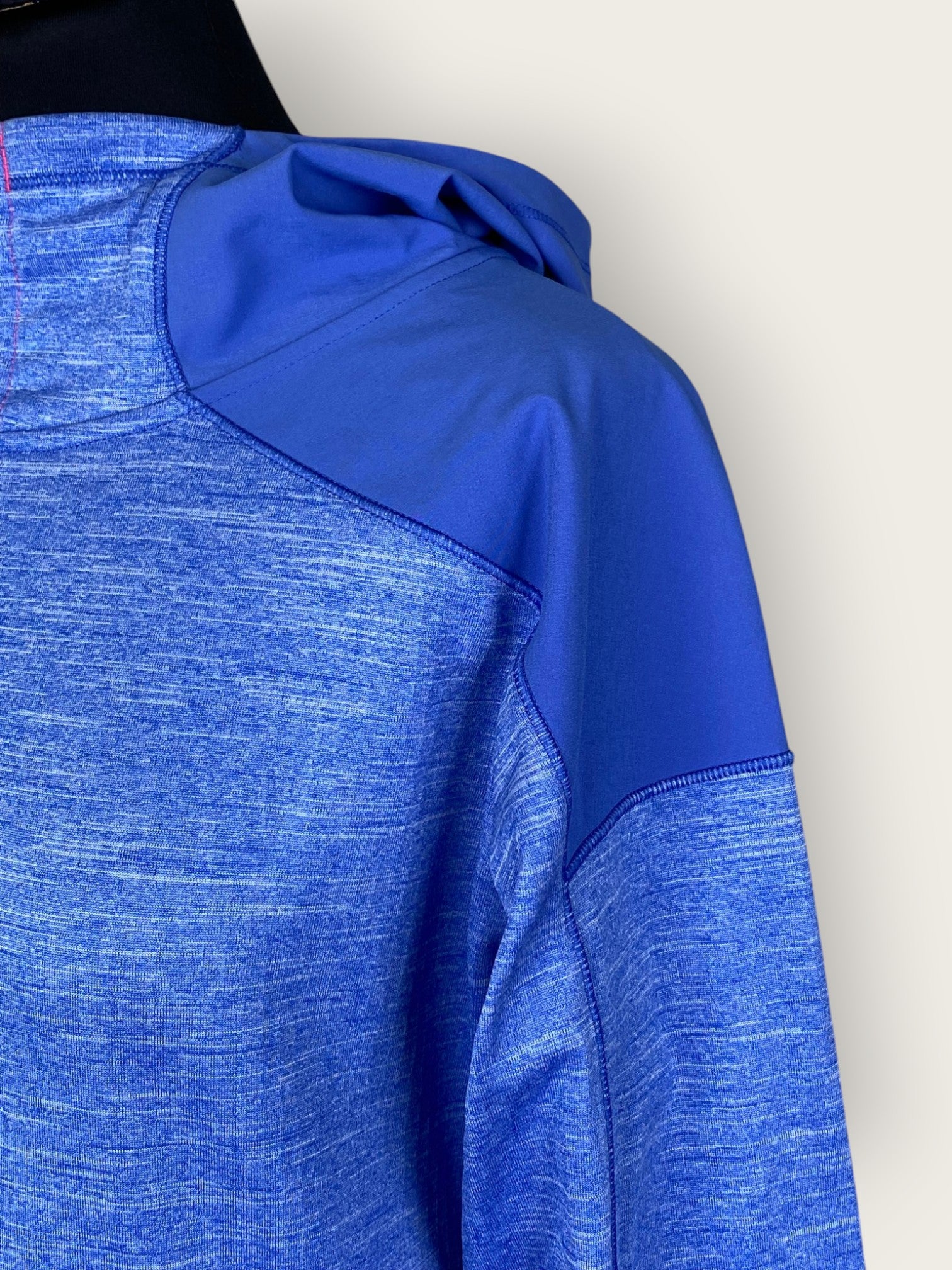 The North Face Hoodie (M)