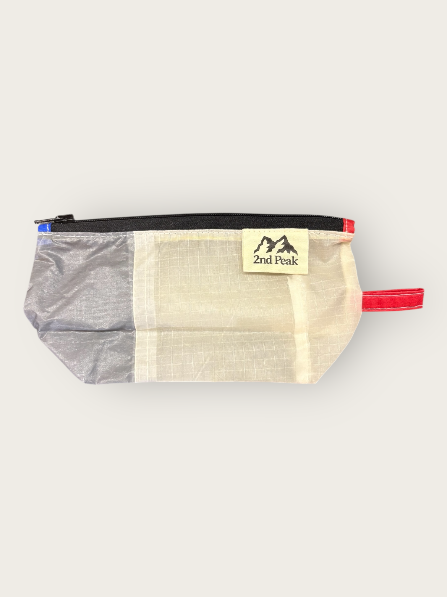 2nd Peak Necessaire klein