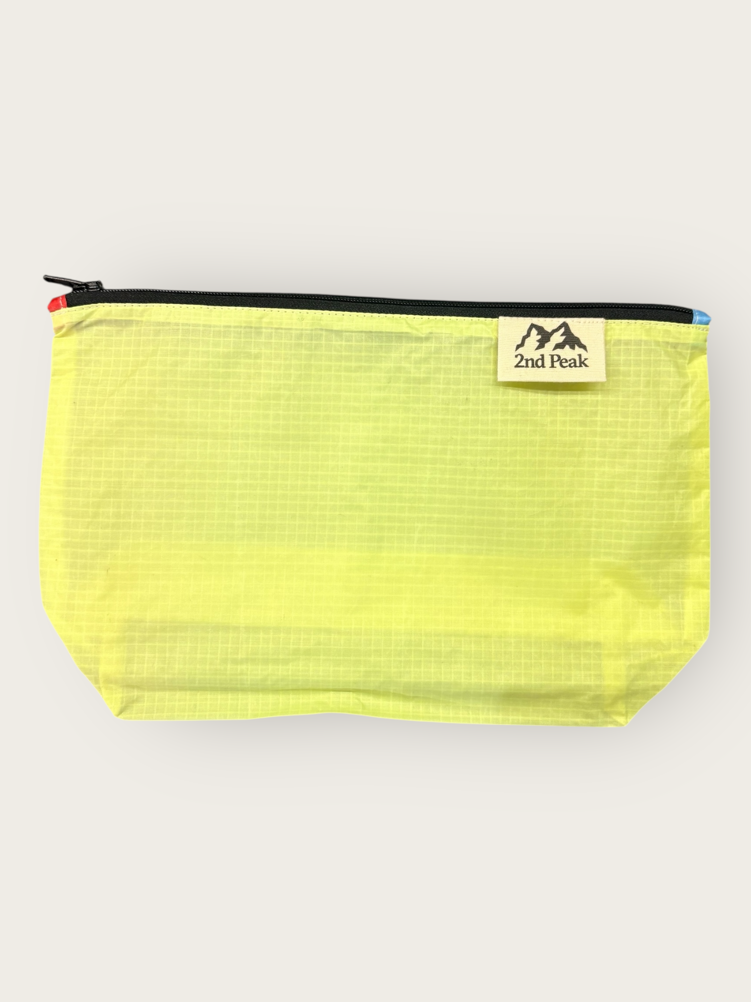 2nd Peak Necessaire gross