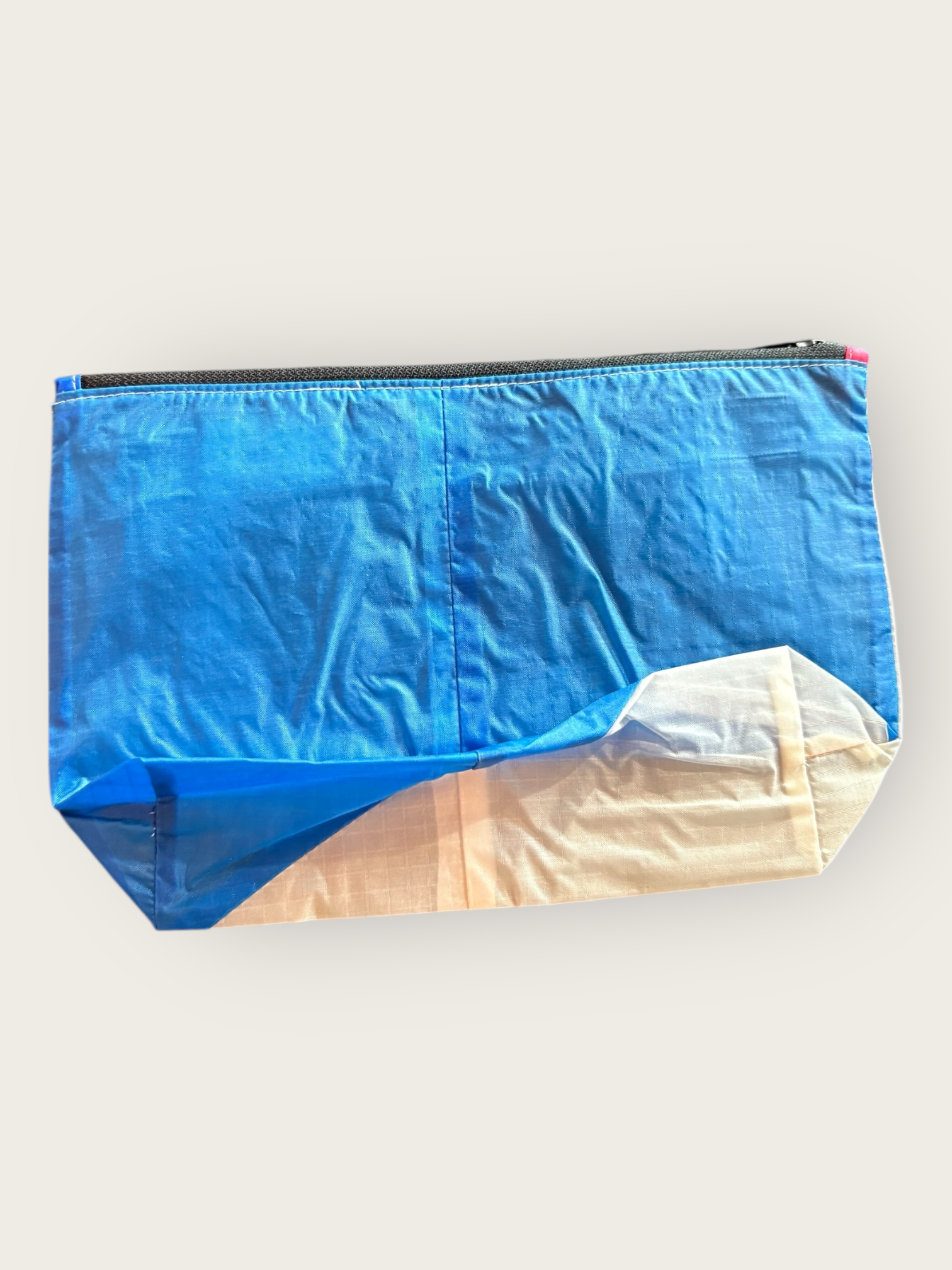 Upcycling Necessaire gross