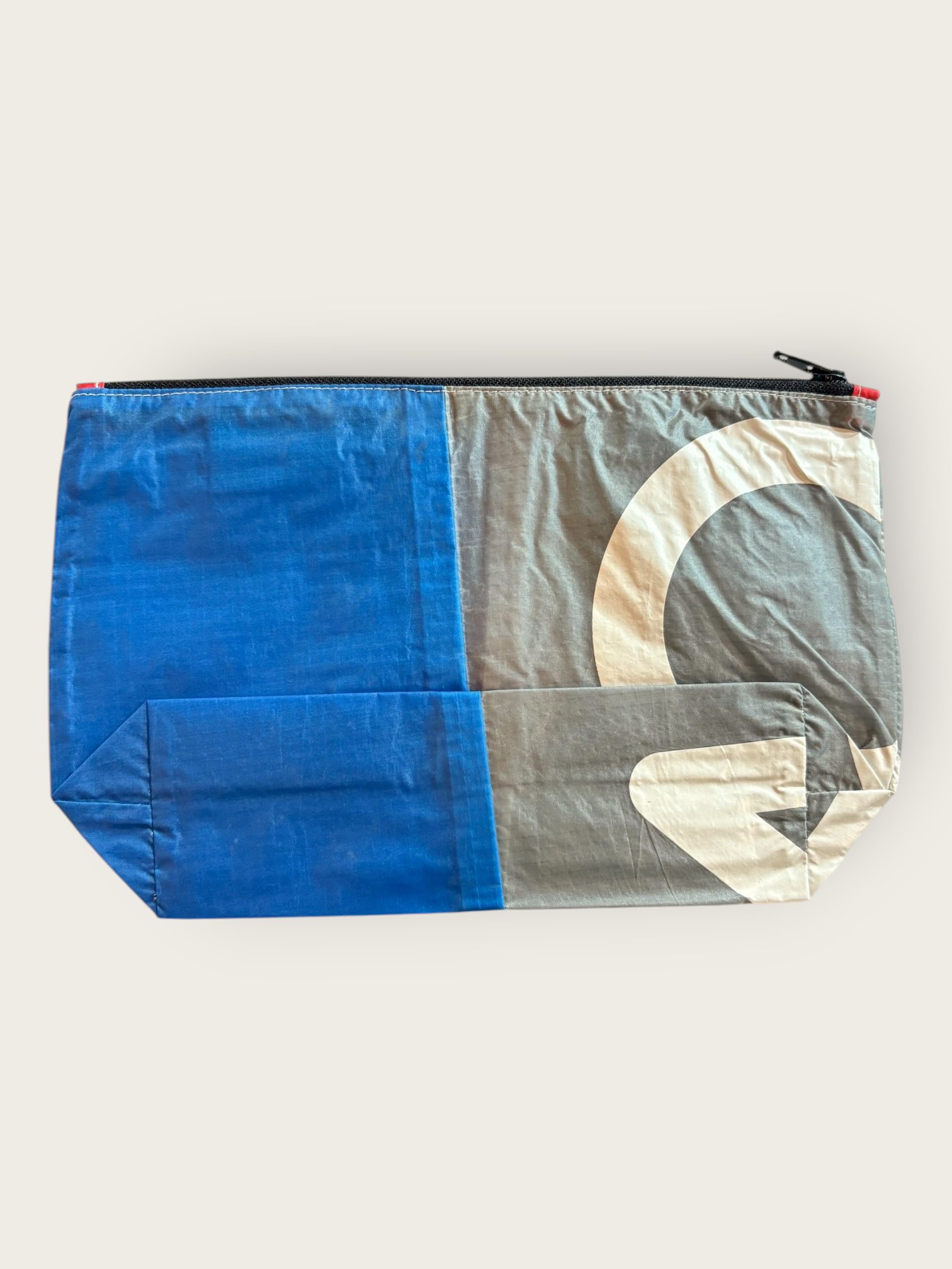 Upcycling Necessaire gross