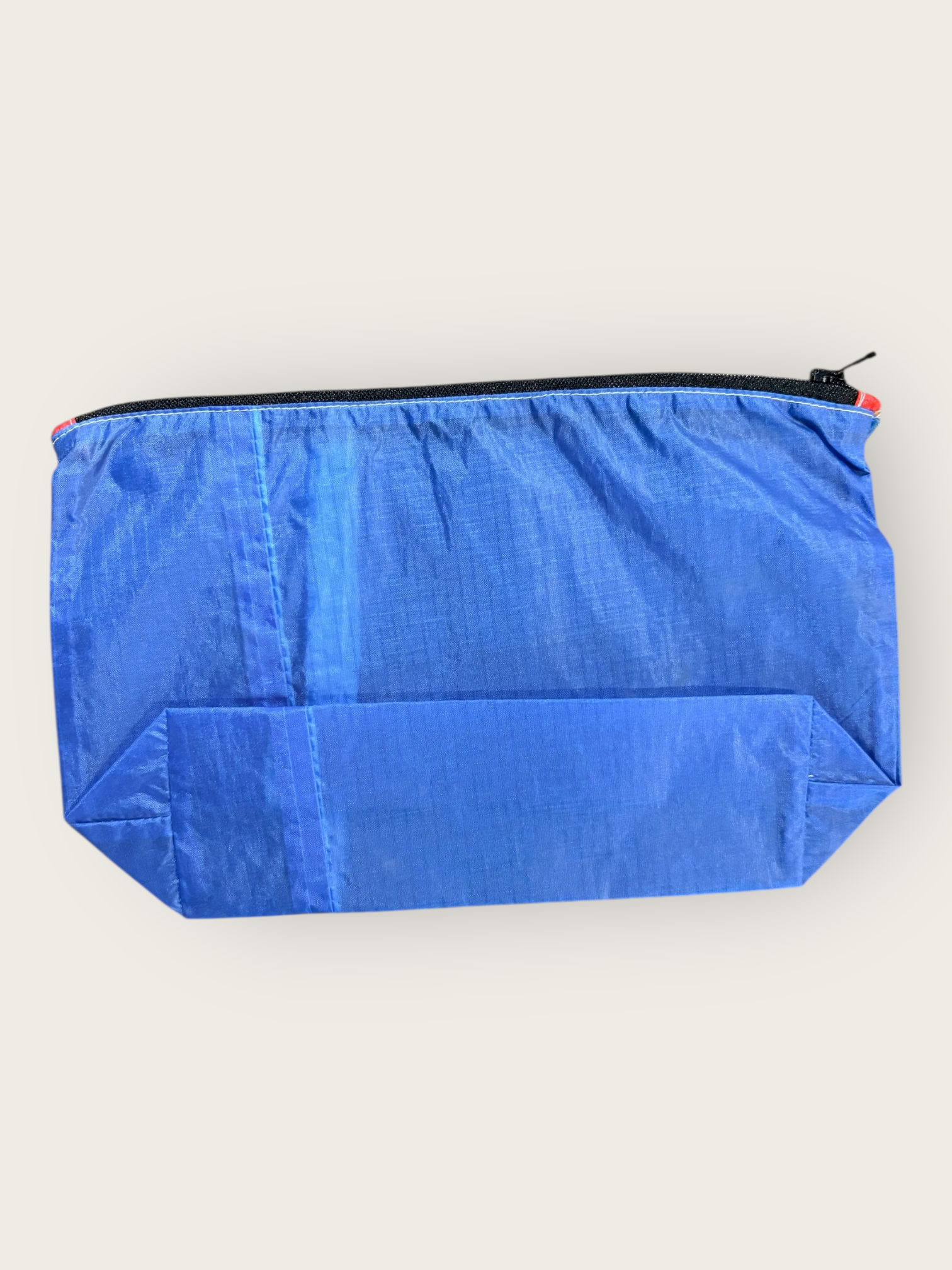 2nd Peak Necessaire gross