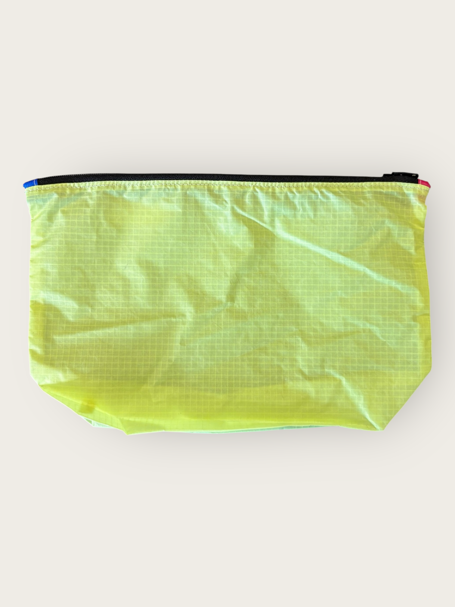 Upcycling Necessaire gross