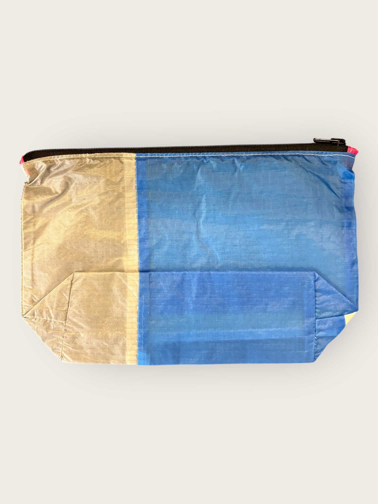 Upcycling Necessaire gross