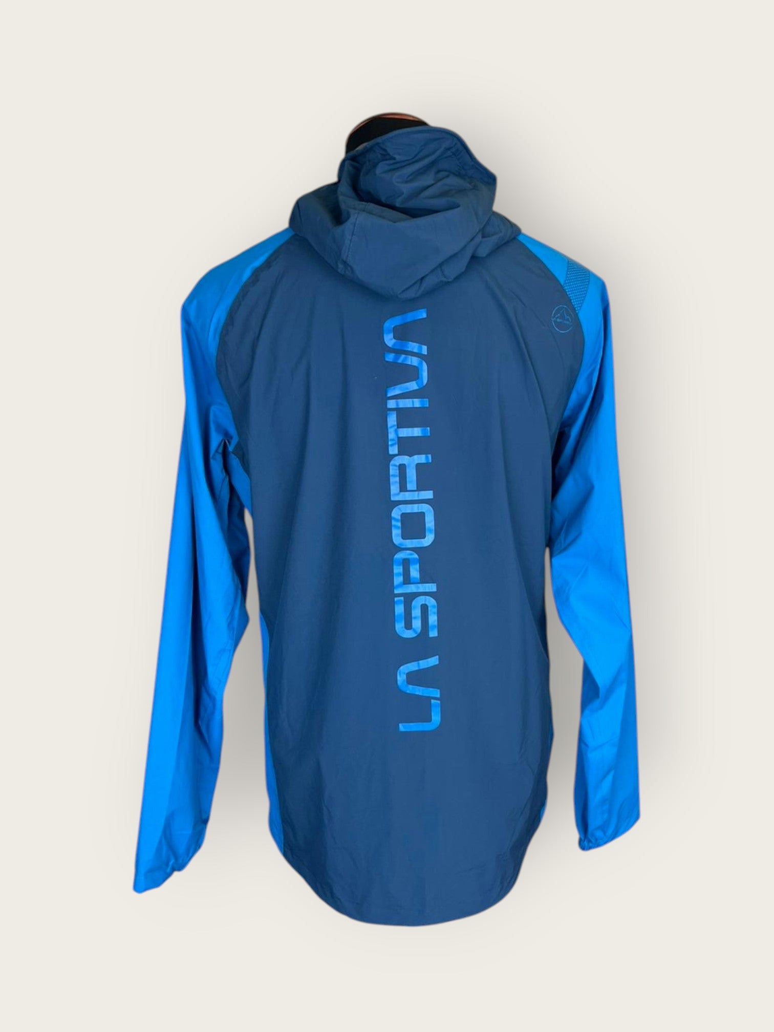 La Sportiva Windbreaker (XL)